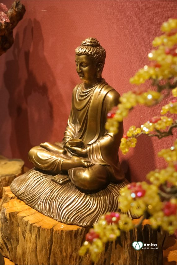 Tượng Phật Thích Ca ngồi thiền trên cỏ Kusa TP000002